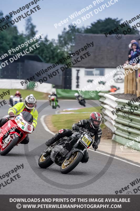 Vintage motorcycle club;eventdigitalimages;mallory park;mallory park trackday photographs;no limits trackdays;peter wileman photography;trackday digital images;trackday photos;vmcc festival 1000 bikes photographs